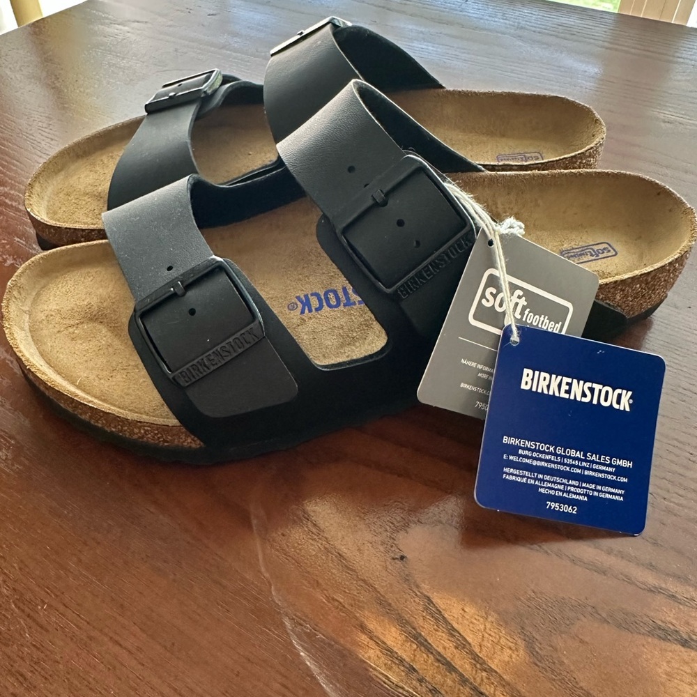 NEW Birkenstock Men's Black Arizona sandals Size 41